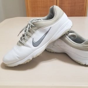 Nike 818728-10011 Air Rival 4 Golf Shoes